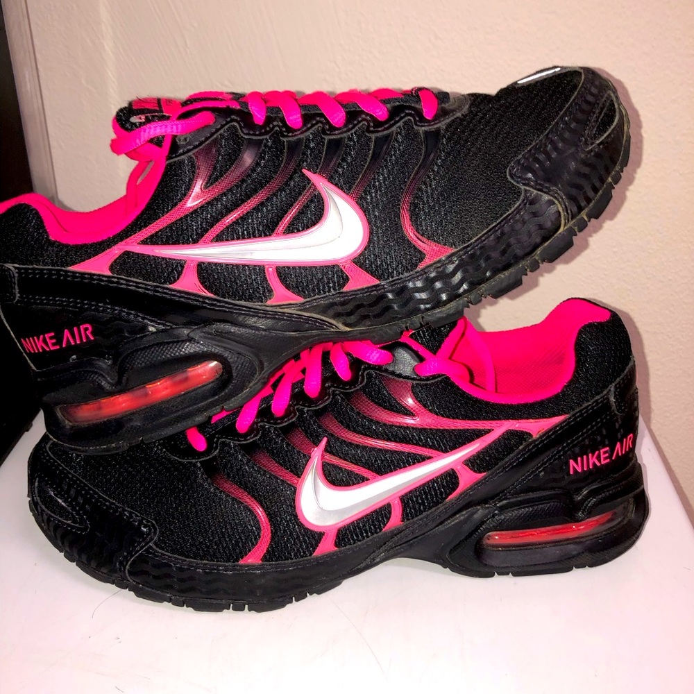 Women’s Nike torch 4s